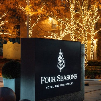 rose garden lights at Four Seasons